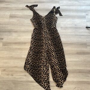 NWT Belongsci Leopard Print Jumpsuit Size Medium